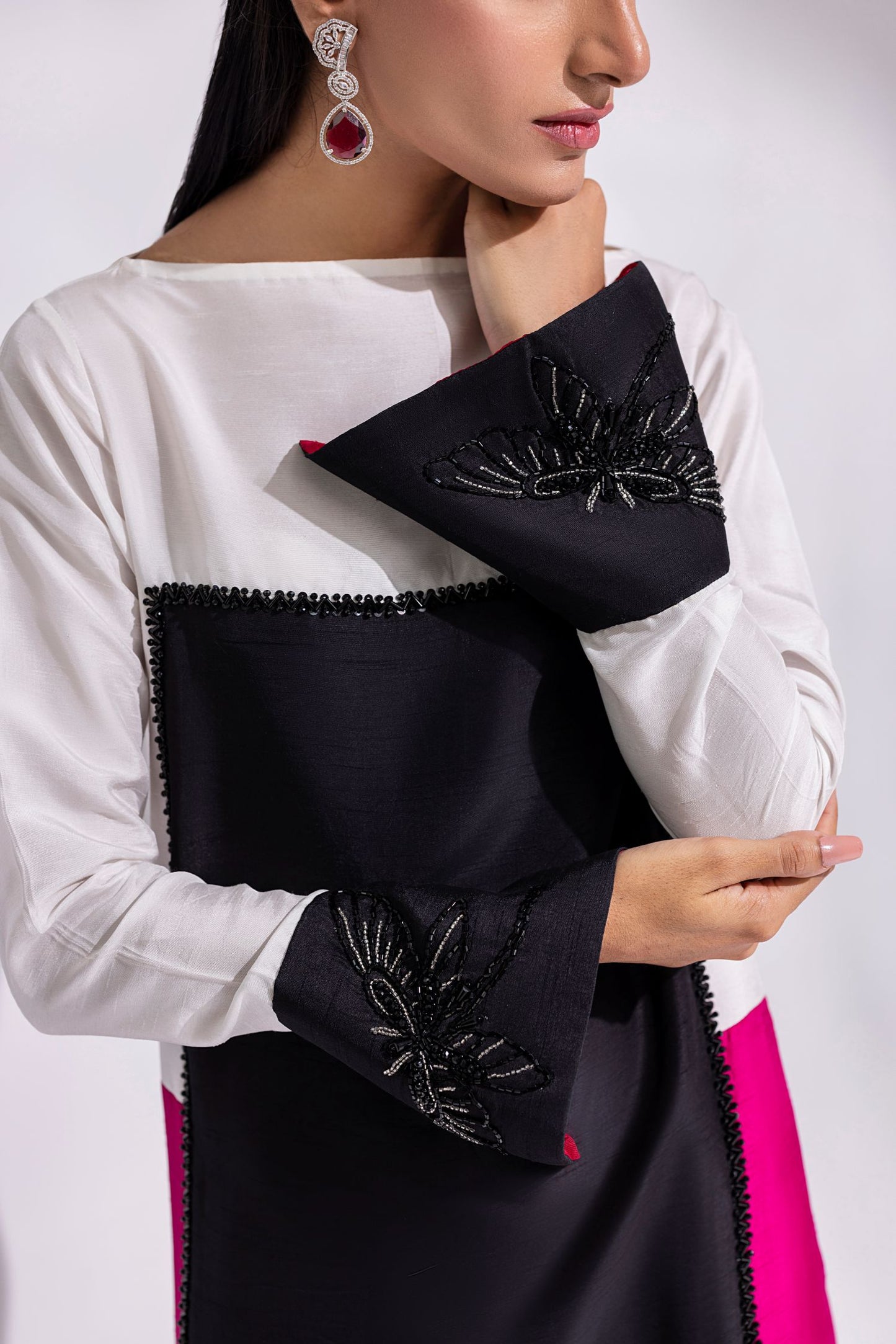 LYRA – Floor-Length Color Block Kaftan in Korean Raw Silk